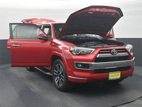 Used 2021 Toyota 4Runner Limited image 36
