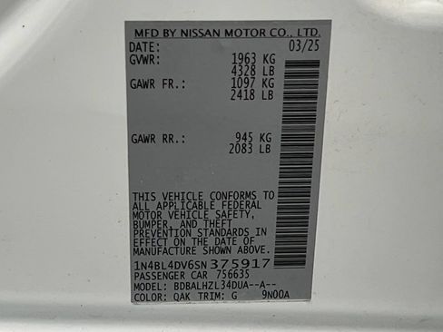 Used 2025 Nissan Altima 2.5 SV FWD image 72