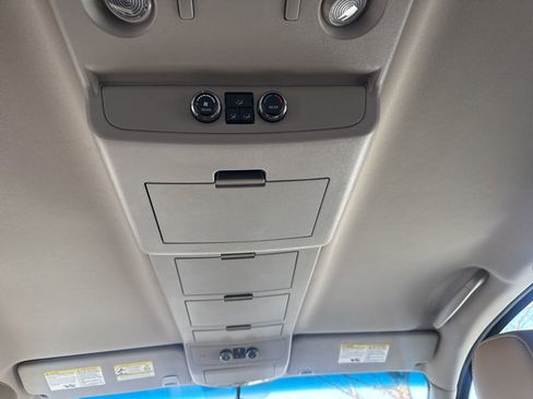 Used 2015 Nissan Armada Platinum image 21