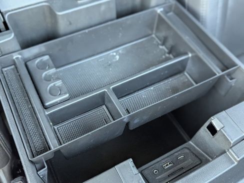 Used 2019 GMC Sierra 1500 Denali w/ Denali Carbonpro Edition image 47