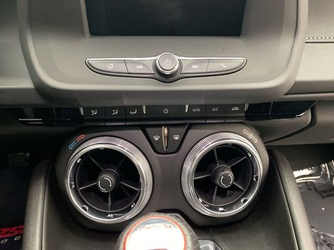 Used 2023 Chevrolet Camaro LT RWD image 21