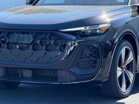 New 2026 Audi SQ5 Premium Plus AWD/4WD image 2