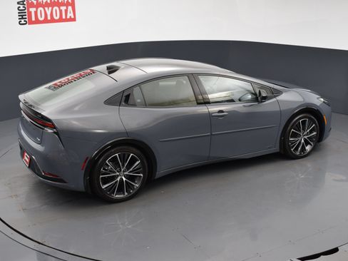 Used 2023 Toyota Prius Limited AWD/4WD image 24