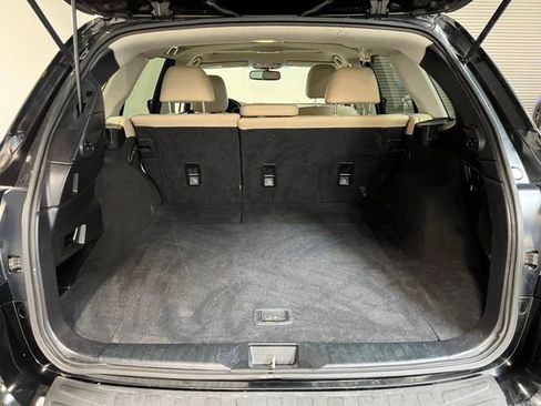 Used 2017 Subaru Outback 2.5i Limited AWD/4WD image 14