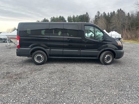 Used 2018 Ford Transit 150 XL image 8