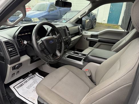 Used 2018 Ford F150 XLT w/ Equipment Group 302A Luxury RWD image 13