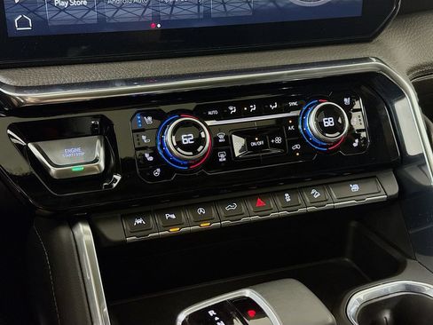 Used 2024 GMC Sierra 1500 Denali AWD/4WD image 19
