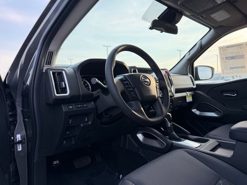 New 2026 Nissan Frontier SV image 10