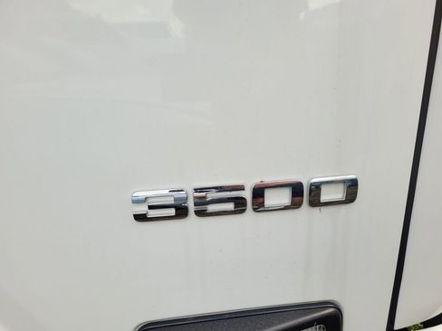 New 2024 Chevrolet Low Cab Forward RWD image 13