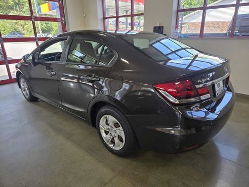 Used 2014 Honda Civic LX image 2