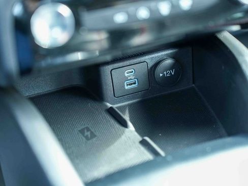 Certified 2023 Ford Escape ST-Line Select w/ Tech Pack #2 image 37