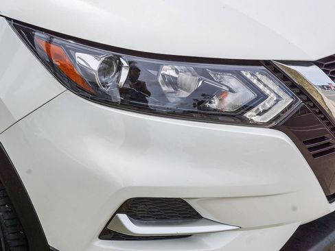 Used 2020 Nissan Rogue Sport SL FWD image 10