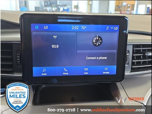 Used 2024 Ford Explorer XLT w/ Equipment Group 202A AWD/4WD image 26