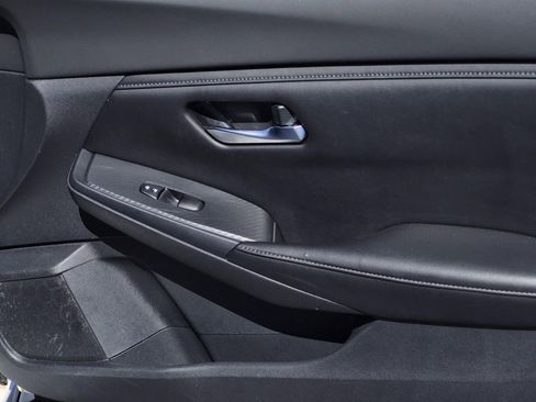 Used 2020 Nissan Sentra SV w/ Electronics Package image 13