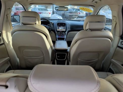 Used 2016 Lincoln MKX Black Label w/ Technology Package image 17