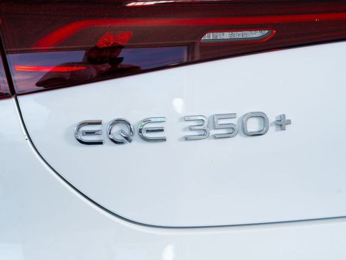 Used 2023 Mercedes-Benz EQE 350+ Sedan w/ Exclusive Trim Package image 17