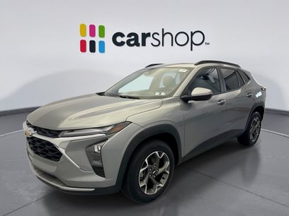 Used 2024 Chevrolet Trax LT w/ Driver Confidence Package