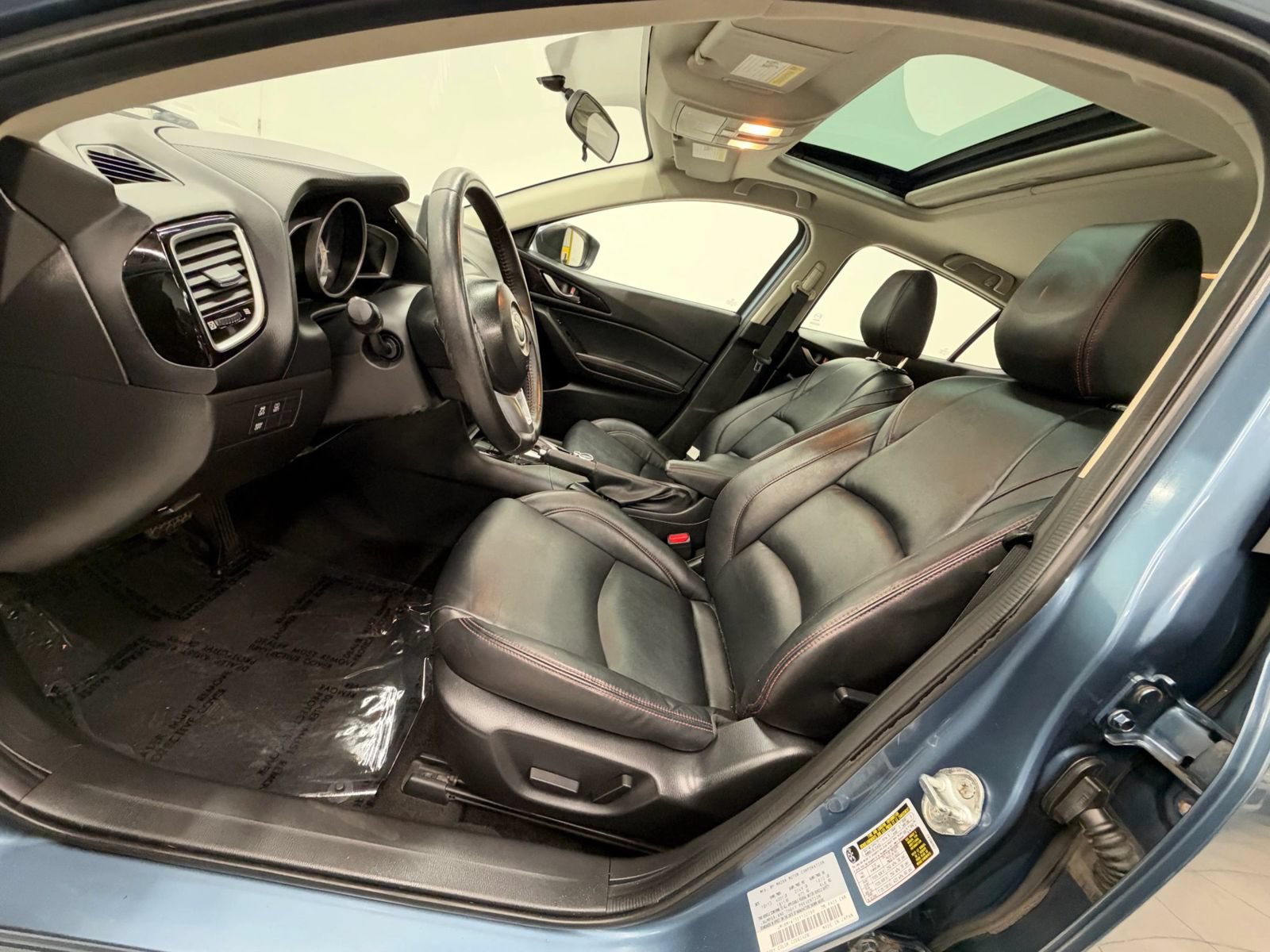 Used 2014 MAZDA MAZDA3 i Grand Touring FWD image 15