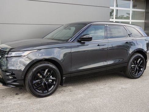 Used 2025 Land Rover Range Rover Velar Dynamic SE image 3