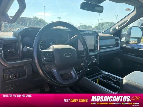 Used 2024 Ford F250 Lariat w/ Lariat Ultimate Package AWD/4WD image 8