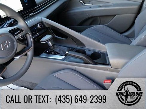 Used 2024 Hyundai Elantra SEL image 22
