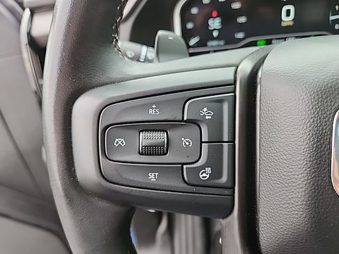 Used 2023 GMC Sierra 1500 AT4 w/ Technology Package AWD/4WD image 16