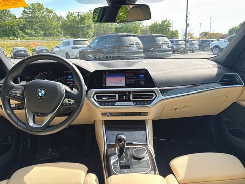 Used 2022 BMW 330i xDrive Sedan w/ Driving Assistance Package AWD/4WD image 12