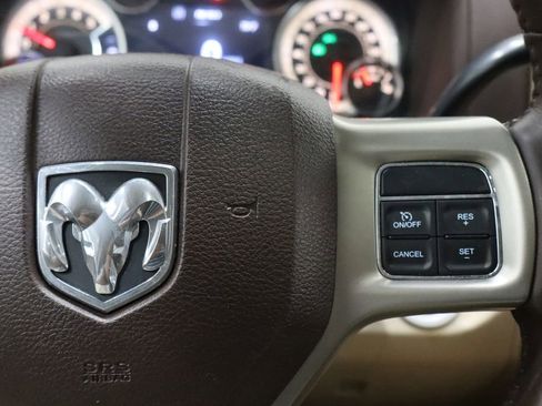 Used 2015 RAM 2500 Laramie AWD/4WD image 10