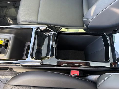 Certified 2023 Volkswagen ID.4 Pro S Plus image 27