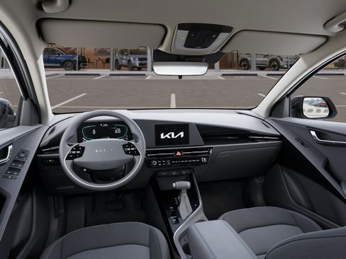 New 2025 Kia Niro LX FWD image 14