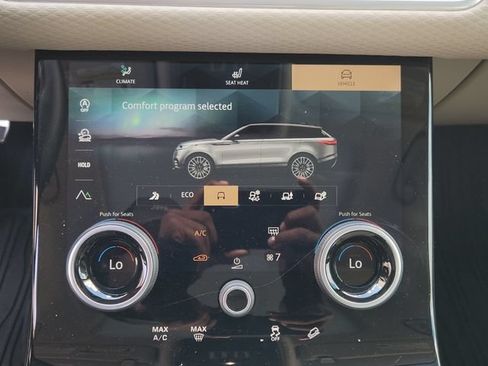 Used 2023 Land Rover Range Rover Velar R-Dynamic S AWD/4WD image 17