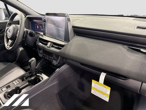 New 2026 Subaru Outback Limited image 32