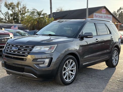 Used 2016 Ford Explorer Limited image 2