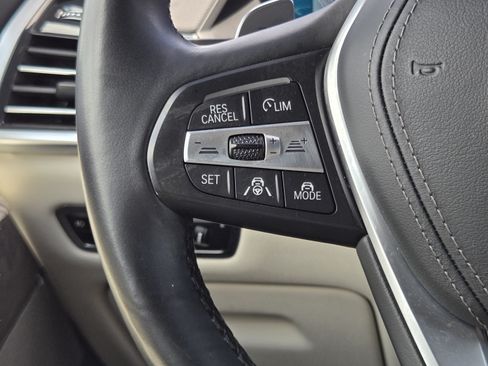 Used 2020 BMW X5 xDrive40i w/ Premium Package AWD/4WD image 25