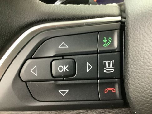 New 2026 Jeep Grand Cherokee Limited image 16