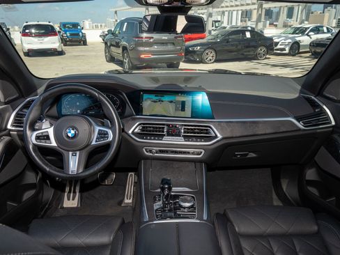 Used 2023 BMW X5 M50i w/ Climate Comfort Package image 8