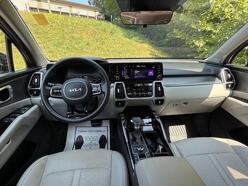 Used 2022 Kia Sorento SX AWD/4WD image 10