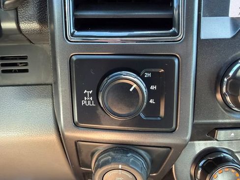 Certified 2018 Ford F150 XLT w/ Equipment Group 302A Luxury AWD/4WD image 26