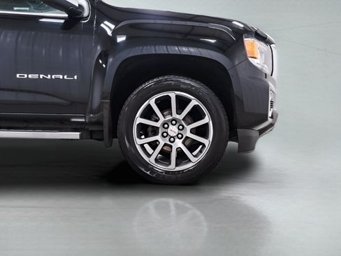 Used 2022 GMC Canyon Denali AWD/4WD image 7
