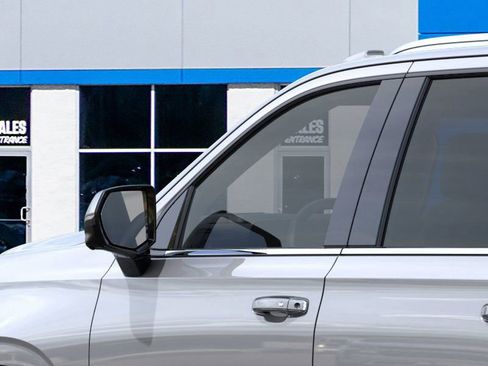 New 2026 Chevrolet Suburban Premier w/ Sun And Tow Package image 14