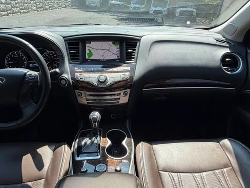 Used 2019 INFINITI QX60 Luxe w/ Sensory Package FWD image 18