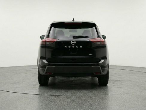 Used 2025 Nissan Rogue SV AWD/4WD image 7