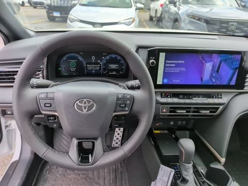 Used 2026 Toyota Camry XSE FWD image 22