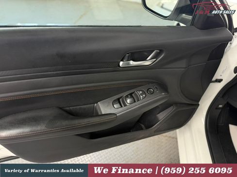 Used 2021 Nissan Altima 2.5 SR w/ SR Premium Package AWD/4WD image 29
