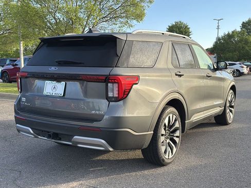 Used 2026 Ford Explorer Platinum w/ LUX Leather Package AWD/4WD image 3