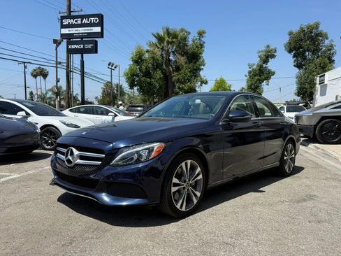 Used 2017 Mercedes-Benz C 300 Sedan image 3