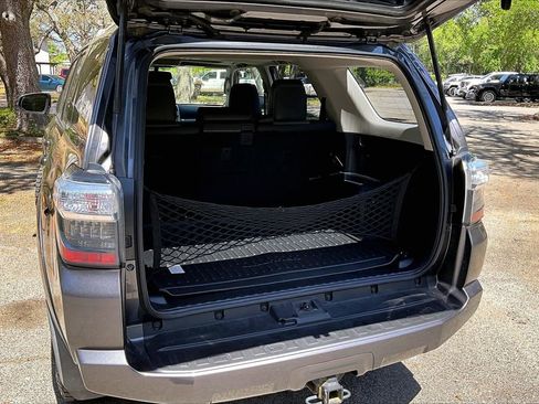 Used 2017 Toyota 4Runner SR5 Premium image 35