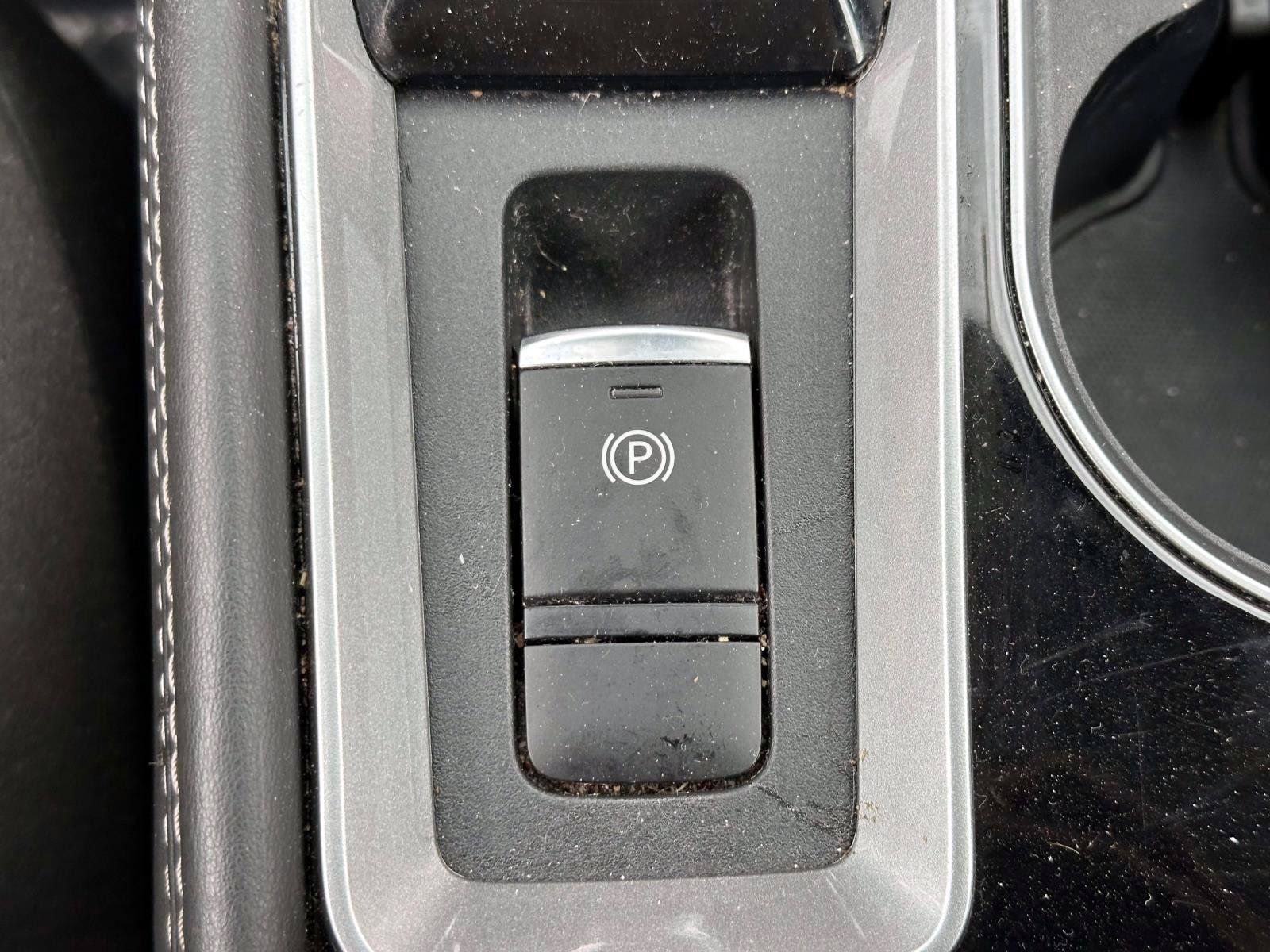 Certified 2023 Nissan Altima 2.5 SV AWD/4WD image 25
