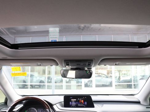 Used 2018 Lexus RX 350L FWD image 31