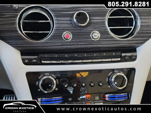 Used 2021 Rolls-Royce Ghost AWD/4WD image 37